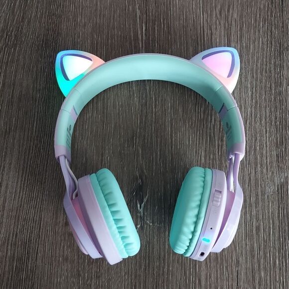 Riwbox CT-7 Cat Ear Bluetooth Headphones, LED Light Up Bluetooth Wireless - Picture 7 of 8